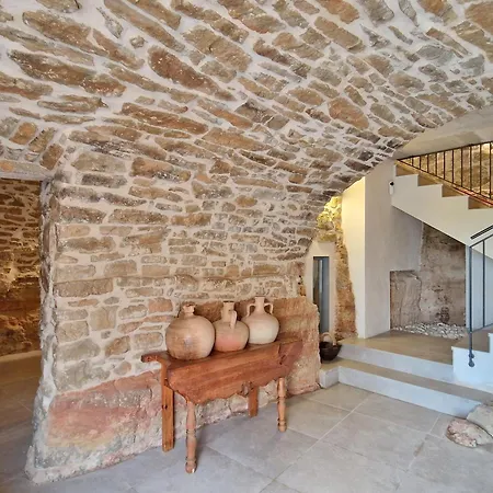 Cal Roseto Con Jacuzzi Holiday home