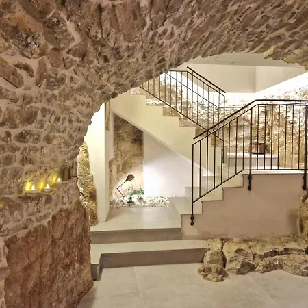 Holiday home Cal Roseto Con Jacuzzi