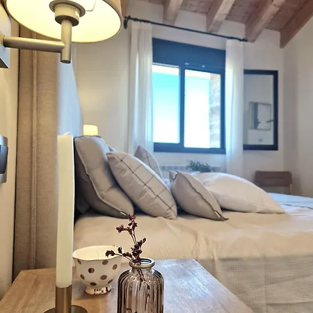Holiday home Cal Roseto Con Jacuzzi Selvanera