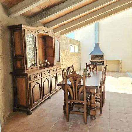 Cal Roseto Con Jacuzzi Holiday home *