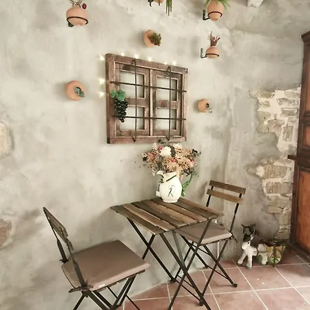 Cal Roseto Con Jacuzzi Holiday home *